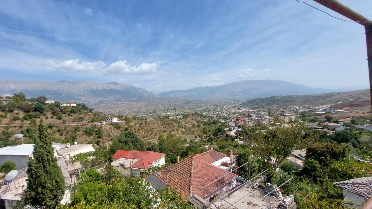 Relax Camping Gjirokaster Ngoại thất bức ảnh