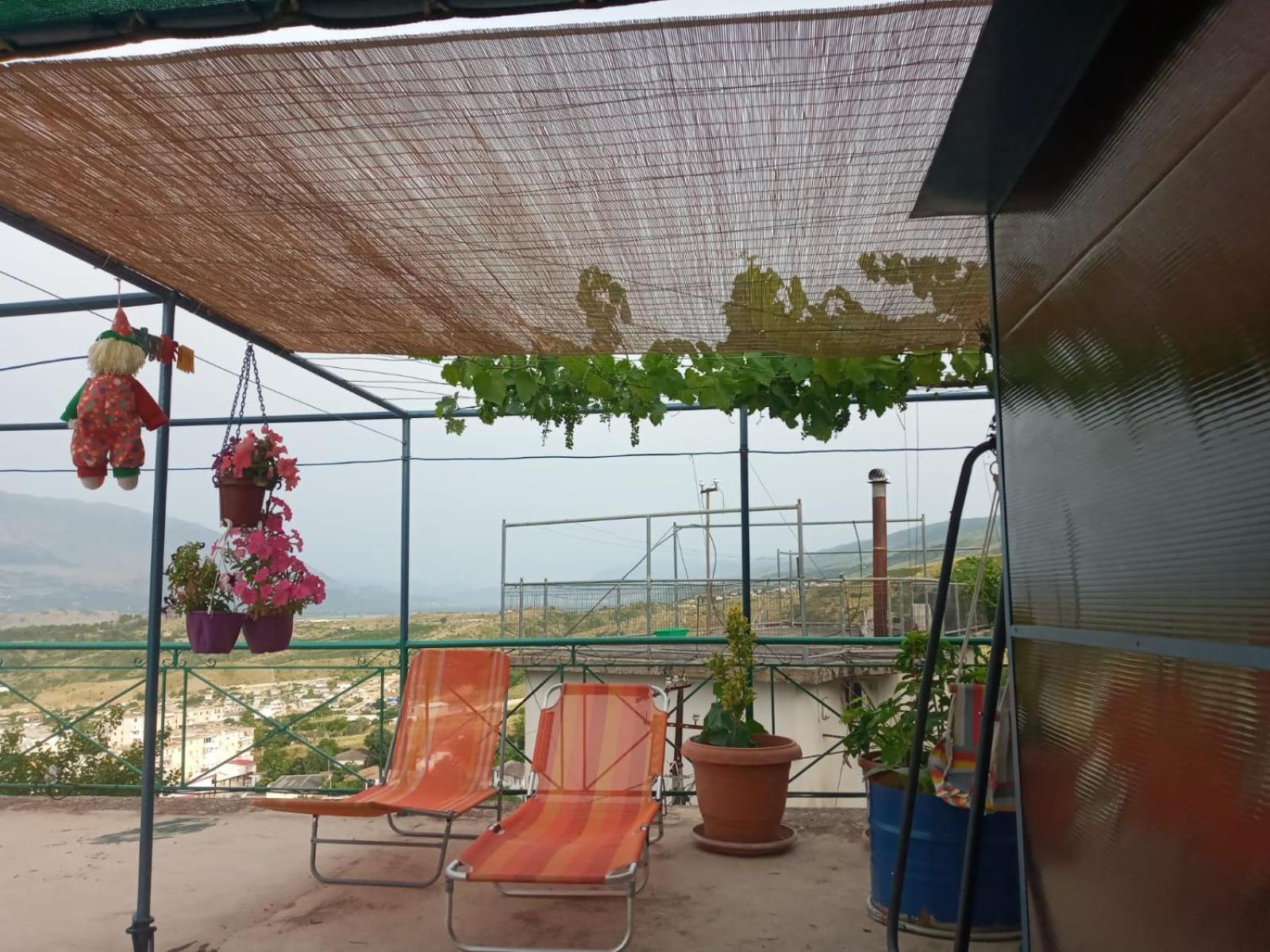 Relax Camping Gjirokaster Ngoại thất bức ảnh